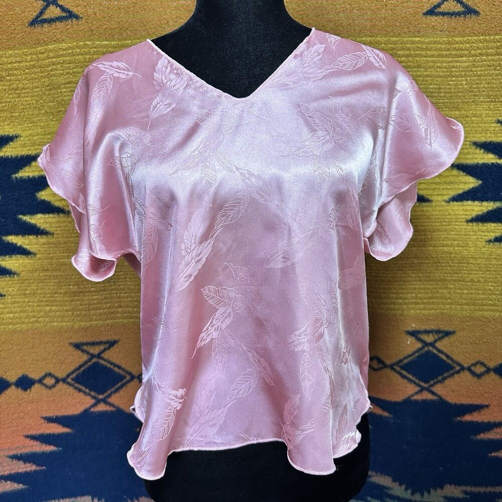 Vintage 80’s Beth Michaels Pink Satin Blouse. Jacquard Leaf Print. M/L. USA.